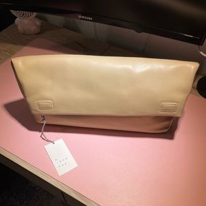 Oversized Clutch – A New Day in Khaki